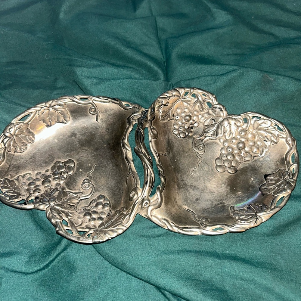 Silver Heart-Shaped Decorative Dish